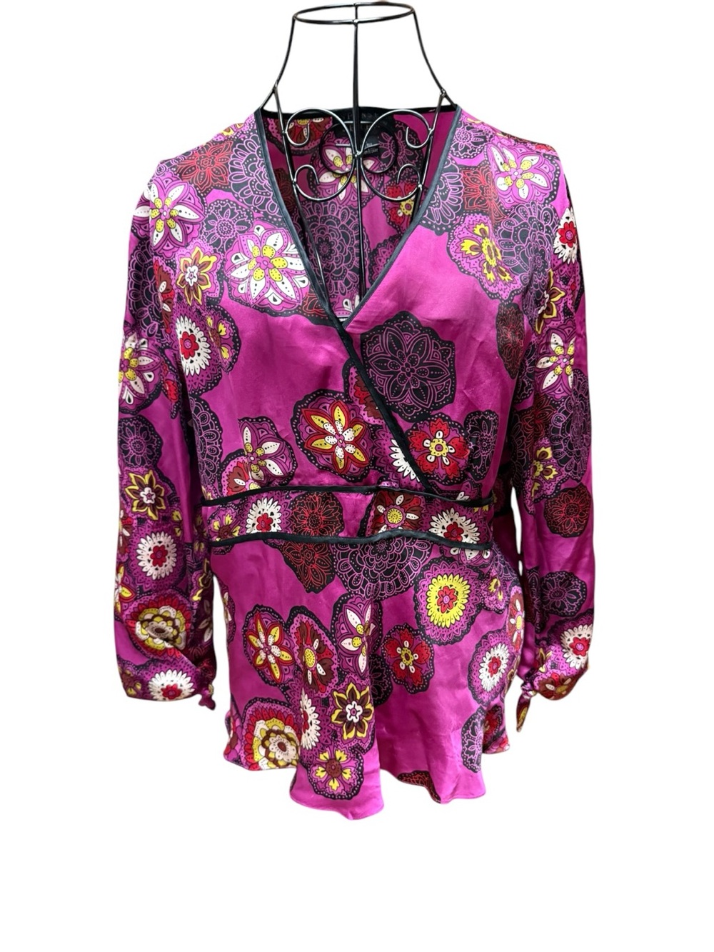 Spenser Jeremy 100% SILK Magenta Floral Wrap Blouse with Black Trim